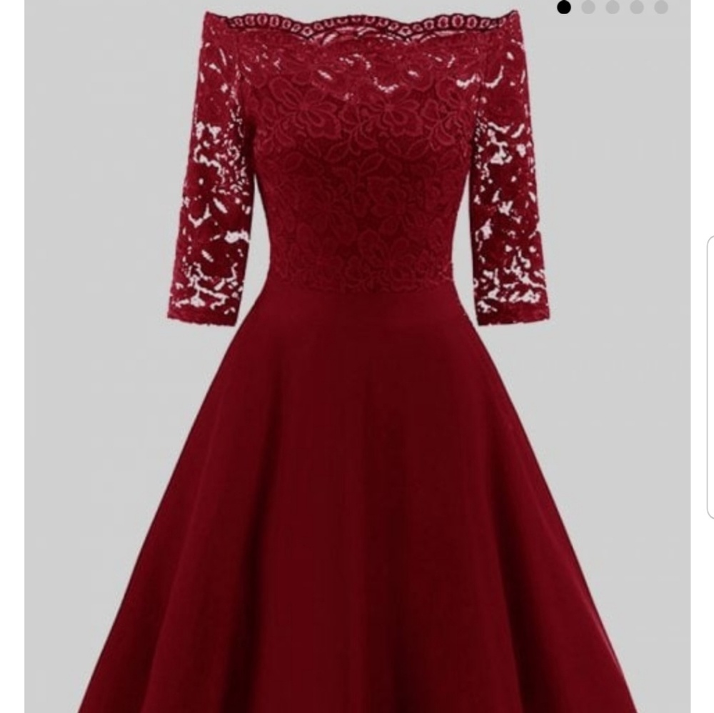 NWT Vintage Off Shoulder Lace Dress - Size XXL